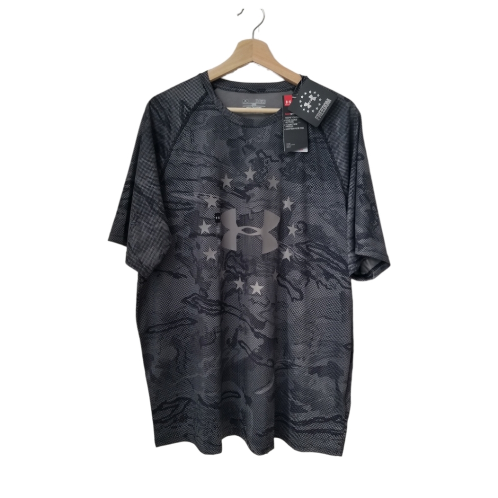 NWT** Under Armour Gray Black Freedom Reaper Tech T-Shirt Loose Heat Gear XL